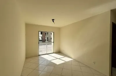Apartamento 2 dormitórios com sol da manhã no santo inácio