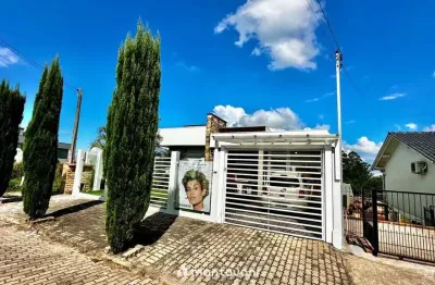 Casa 2 dormitórios semimobiliada no nova santa cruz