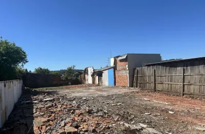 Terreno à venda na Rua Florianópolis, 56, Ana Nery, Santa Cruz do Sul