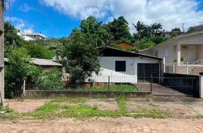 Terreno à venda na Rua Santa Mônica, 322, Santo Inácio, Santa Cruz do Sul