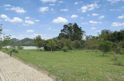 Terreno plano, 610m² por R$ 445.657 - Condomínio Residencial da Ilha - Guararema/SP