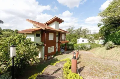 Casa com 5 suítes à venda, 290 m² por r$ 2.400.000 - condomínio residencial alpes - guararema/sp