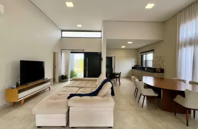 Casa térrea semi nova no condomínio villas do golfe : valor especial abaixo do avaliado