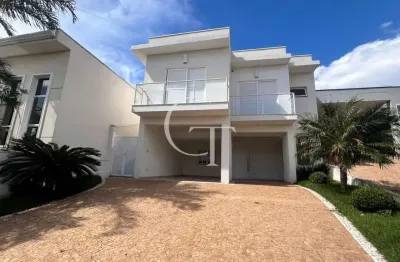 Casa para Aluguel com Piscina, 3 Suítes, Área Gourmet e Móveis Planejados no Condomínio Reserva Parque do Varvito