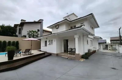 Casa para venda em criciúma, michel, 3 dormitórios, 2 suítes, 3 banheiros, 2 vagas