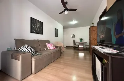 - apartamento no centro de criciúma com cômodos amplos - 3 dormitórios (sendo 1 suíte), área de serviço, banheiro social