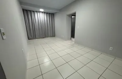 Apartamento próximo ao hospital são josé 2 quartos com sol da manhã