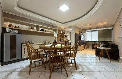 Apartamento de 3 quartos semi mobiliado no bairro Comerciário