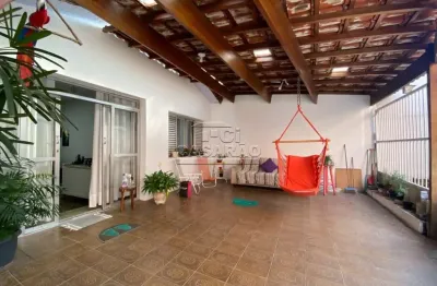 Casa com 2 quartos à venda no Osvaldo Cruz, São Caetano do Sul 