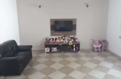 Casa com 3 quartos à venda no Osvaldo Cruz, São Caetano do Sul 