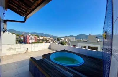 Cobertura Interessante, para um Casal Jovem, Prático e Moderno !!!