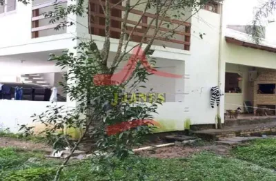 Casa em condomínio fechado com 3 quartos à venda na rua cangerana, 307, cantegril, viamão por r$ 790.000
