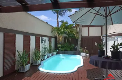 Casa com 4 quartos à venda na Rua Eliza Tevah, 58, Hípica, Porto Alegre