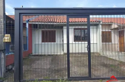 Casa com 2 quartos à venda na Rua Júlio Ribeiro de Castilhos, 201, Hípica, Porto Alegre