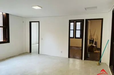 Apartamento bairro centro- 3 dormitórios ,sendo 1 suíte.