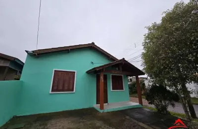 Casa com 2 quartos à venda na Rua Elvira Dendena, 634, Hípica, Porto Alegre