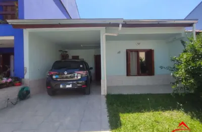 Casa em condomínio fechado com 2 quartos à venda na Rua Ponciano Pacheco da Silveira, 172, Guarujá, Porto Alegre