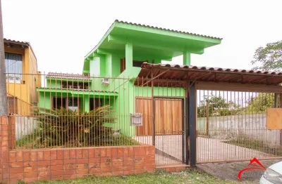 Casa com 3 quartos à venda na Rua Augusto de Lourenço Martins, 110, Vila Nova, Porto Alegre