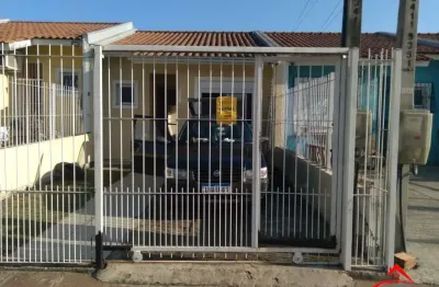 Casa com 2 quartos à venda na Rua Coronel Dastro Dutra, 296, Restinga, Porto Alegre