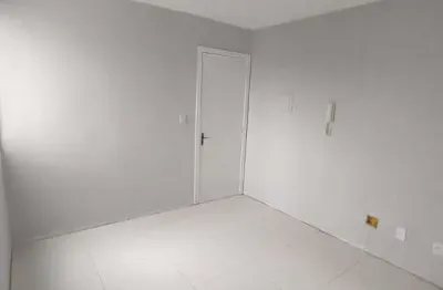 Apartamento com 2 quartos à venda na Rua Capitão Pedroso, 560, Restinga, Porto Alegre