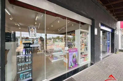 Ponto comercial à venda na Avenida Edgar Pires de Castro, 2252, Hípica, Porto Alegre