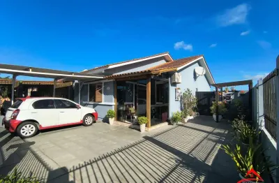 Belissima casa terrea de esquina, 3 dormitorios, semi mobiliada e com piscina, n