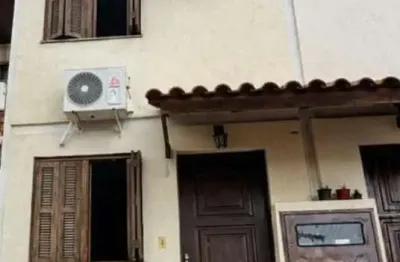 Casa em condomínio fechado com 2 quartos à venda na Avenida Monte Cristo, 100, Vila Nova, Porto Alegre