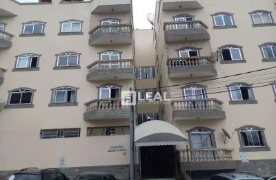 Cobertura com 3 dormitórios à venda, 226 m² por R$ 420.000 - Centro - Matias Barbosa/MG