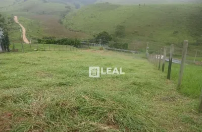 Terreno à venda por R$ 80.000 - Condomínio Portal Belmiro Braga - Belmiro Braga/MG