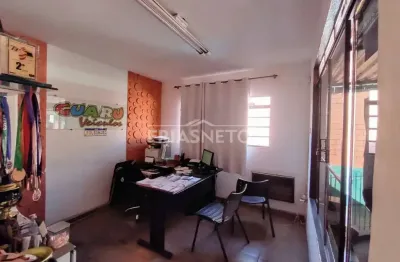 Casa comercial à venda na Cidade Alta, Piracicaba 