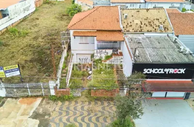 Imóvel comercial à venda no bairro São Dimas na Avenida Carlos Botelho.