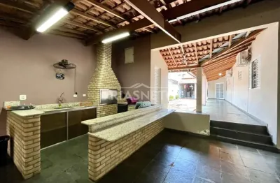 Casa com 3 quartos à venda no Jardim Abaeté, Piracicaba 