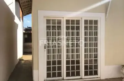 Casa com 2 quartos à venda na Vila Industrial, Piracicaba 