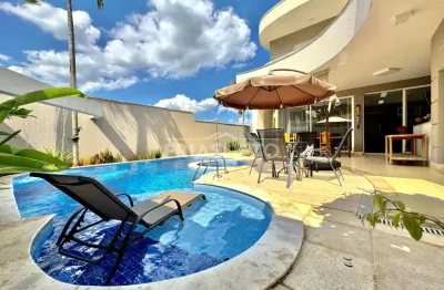 Casa em condomínio fechado com 4 quartos à venda no Monte Alegre, Piracicaba 