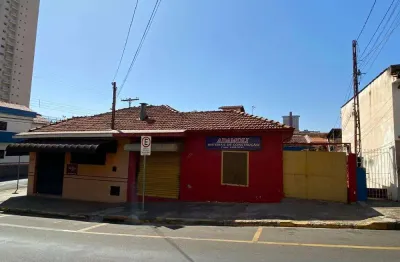 Casa comercial à venda na Cidade Alta, Piracicaba 