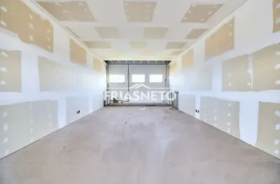 Sala/loja para locação no Distrito Industrial Uninorte I com 84 m2