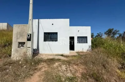 Casa com 2 dormitórios para alugar no bairro campestre