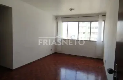 Apartamento para alugar 2 quartos com 1 vaga e armários.