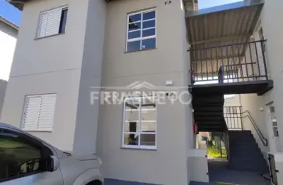 Casa em condomínio com 2 dormitórios disponível para locação