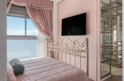Apartamento 4 suítes frente mar no bairro meia praia em itapema