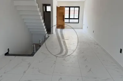 Belo sobrado com 3 suítes | 5 vagas, oferecendo conforto, sofisticação e localização privilegiada na vila formosa!