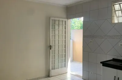 Casa para locação de 1 Dormitório no Bairro Jardim Bonfiglioli em Jundiaí - SP