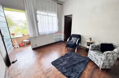 Casa à venda no bairro alípio de melo, 2 quartos, 10 vagas e 632 m² de lote em bh
