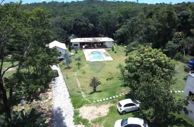 Chácara dos Sonhos | 5.500m² de Natureza, Lagoas e Lazer no Condomínio Nosso Rancho