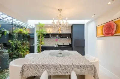 Casa em condomínio fechado com 3 quartos à venda na Rua Mercedes Seiler Rocha, 190, Bacacheri, Curitiba