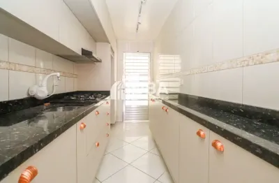 Casa em condomínio fechado com 2 quartos à venda na Rua Elizeu Faria, 343, Xaxim, Curitiba