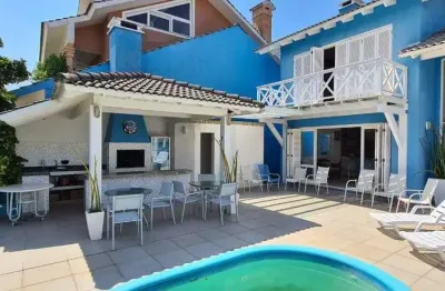 Sobrado à venda, 4 quartos, 4 suítes, 2 vagas, condomínio villas resort - xangri-lá/rs