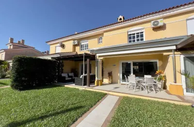 Sobrado à venda, 3 quartos, 1 suíte, 1 vaga, condomínio villas resort - xangri-lá/rs