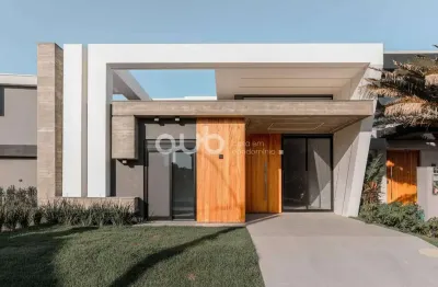 Casa à venda, 4 suítes, 2 vagas de garagem, no condomínio sunset