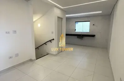Casa de 94m2 em condomínio fechado com 2 quartos 2 suítes e garagem individual